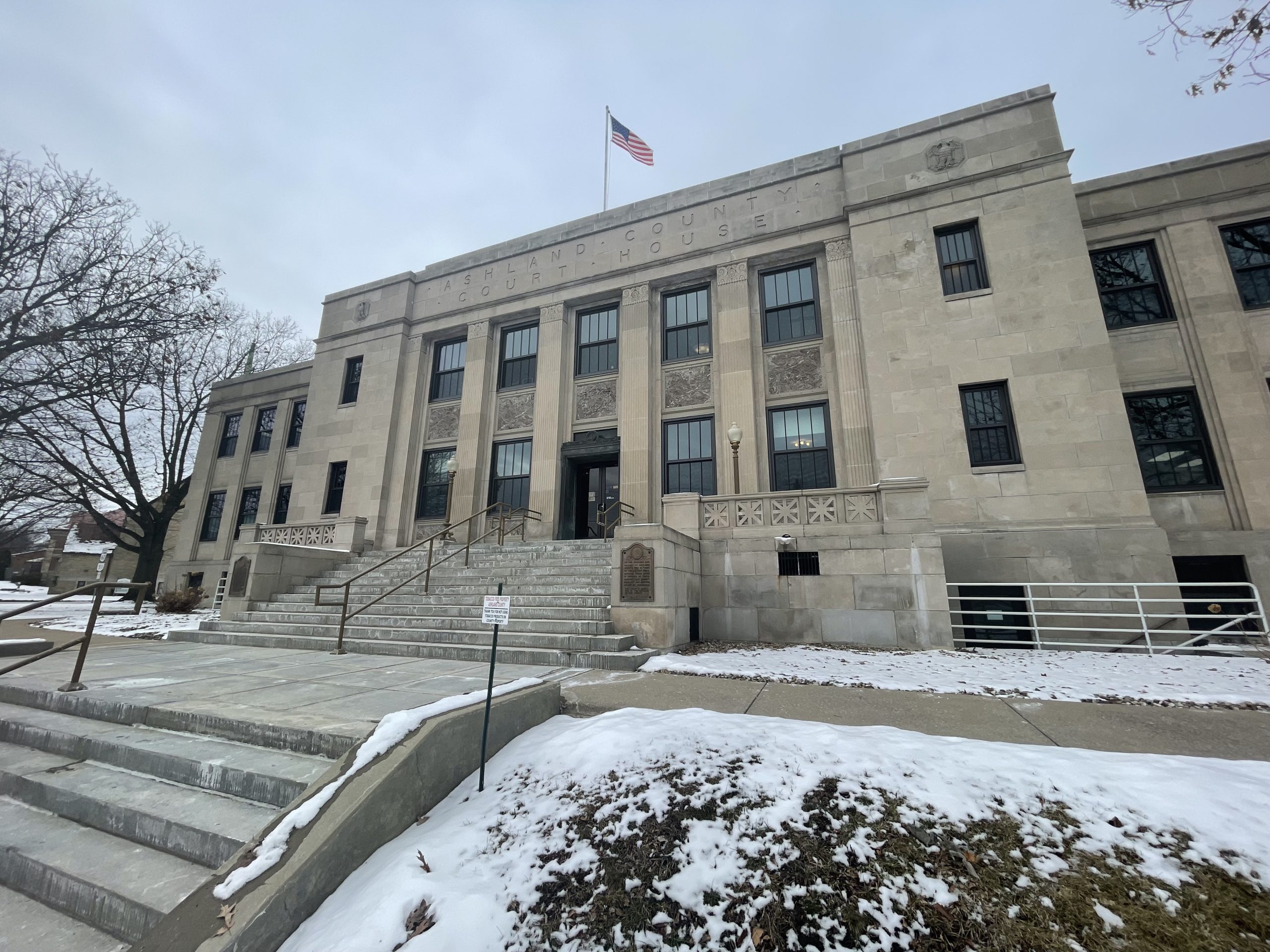 Ashland County death penalty case held up on questions of indigent status