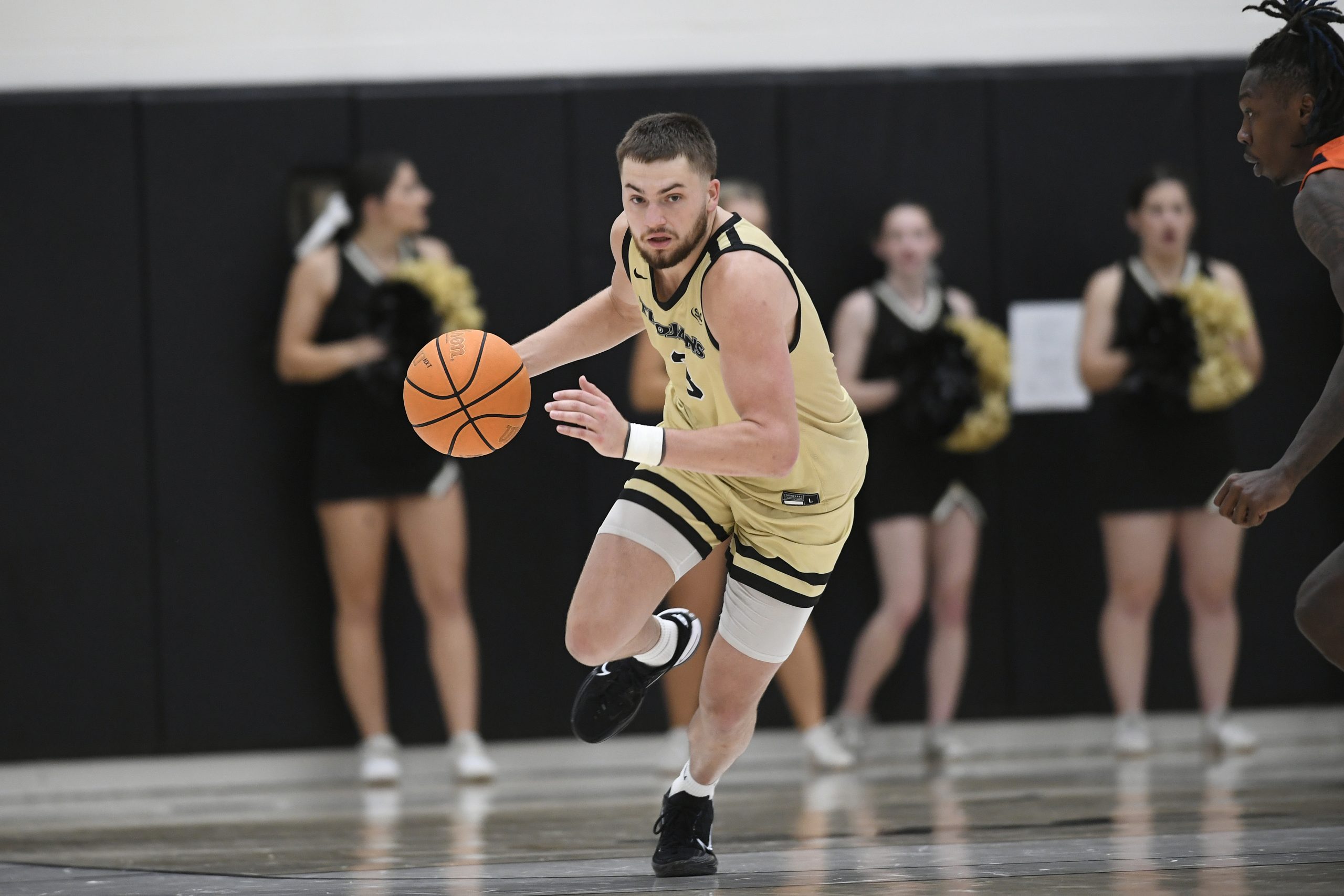 garrett basketball